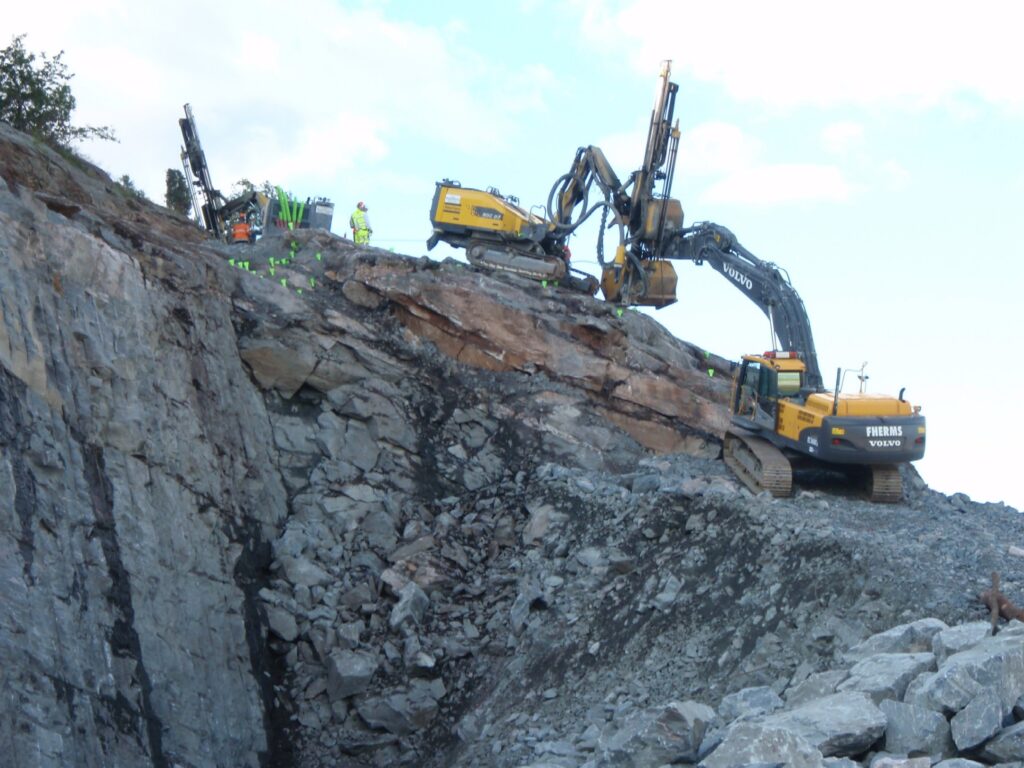 bergspra ckning upplands vasby.jpg
