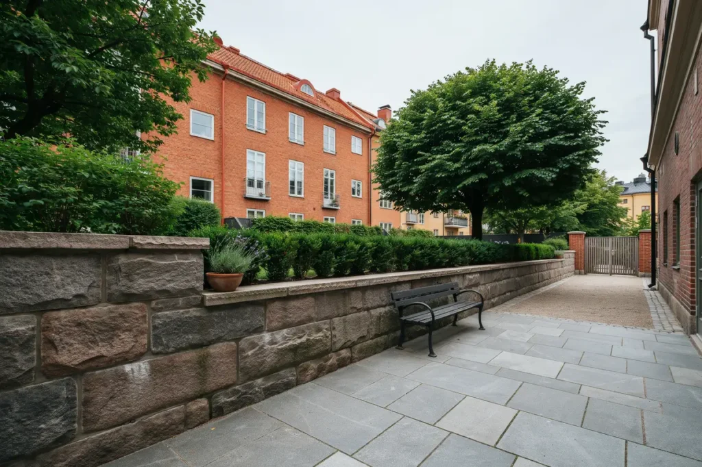 renovering av innerg rd med st dmur p s dermalm